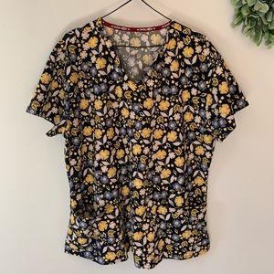 Floral scrub top